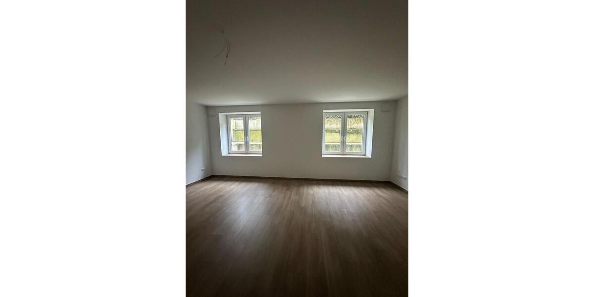 Erdgeschoßwohnung Hamburg Altona - 2.5 Zimmer, 95 m&sup2;, 1.750&euro; | Angebot:24815506