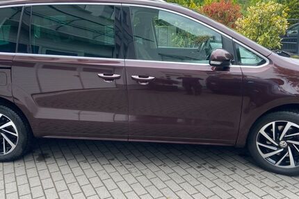 VW Sharan 77.000 km 22.500 &euro; Pinneberg 25421
