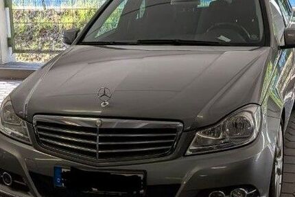 Mercedes-Benz C 200 165.000 km 9.333 &euro; Hamburg 22549