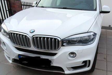 BMW X5 200.000 km 20.500 &euro; Pinneberg 25421