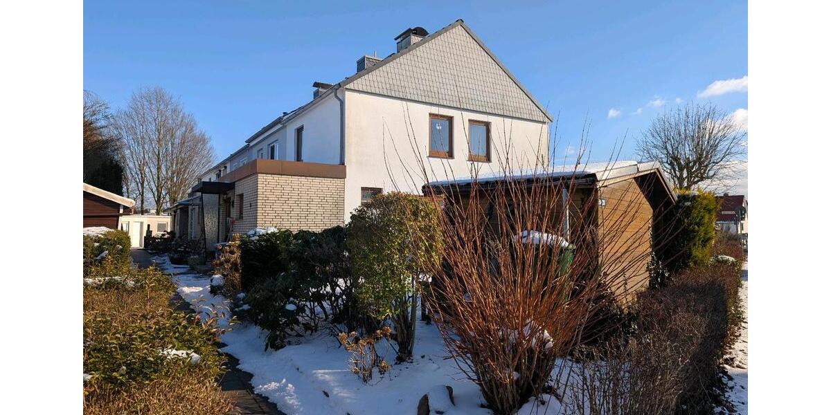 Reihenhaus Pinneberg - 3 Zimmer, 90 m&sup2;, 325.000&euro; | Angebot:25180381