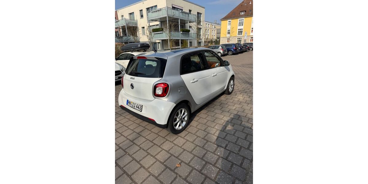 Smart ForFour 83.000 km 7.000 &euro; Hamburg 21075