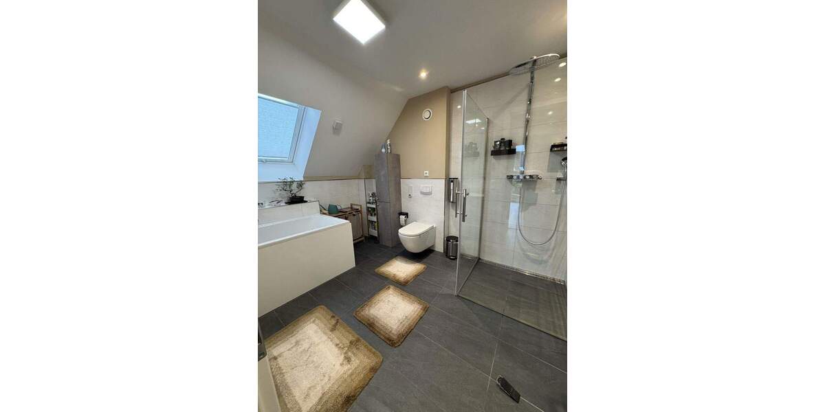 Doppelhaushälfte Elmshorn - 6 Zimmer, 132 m&sup2;, 750.000&euro; | Angebot:25657309