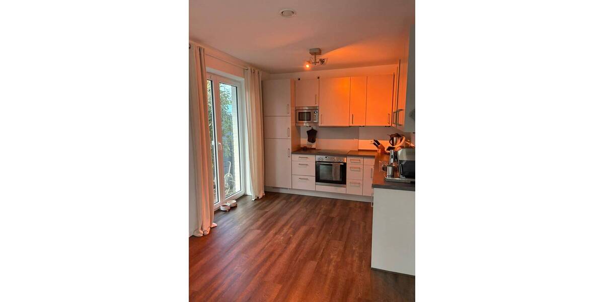 Doppelhaushälfte Pinneberg - 4 Zimmer, 118 m&sup2;, 1.790&euro; | Angebot:25969103