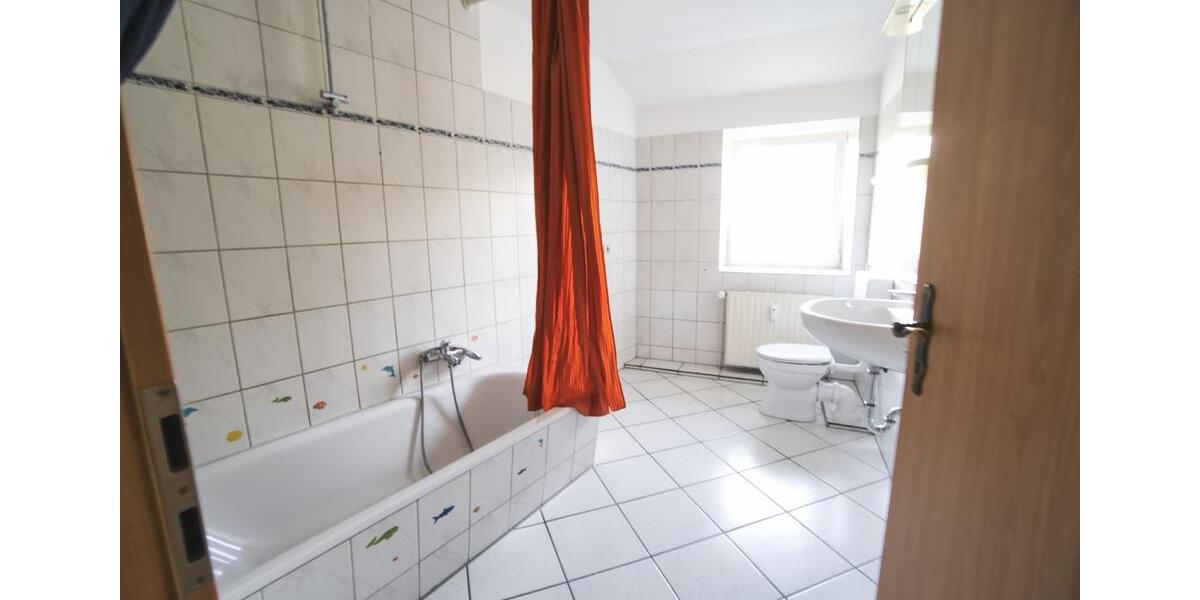 Etagenwohnung Bad Bramstedt - 3 Zimmer, 98 m&sup2;, 960&euro; | Angebot:25646506