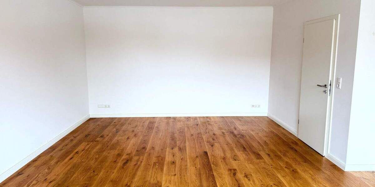 Etagenwohnung Bad Bramstedt - 3 Zimmer, 115 m&sup2;, 1.100&euro; | Angebot:25738797