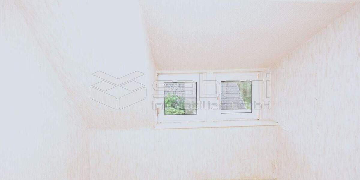 Doppelhaushälfte Hamburg Langenhorn - 6 Zimmer, 120 m&sup2;, 250.000&euro; | Angebot:25704560