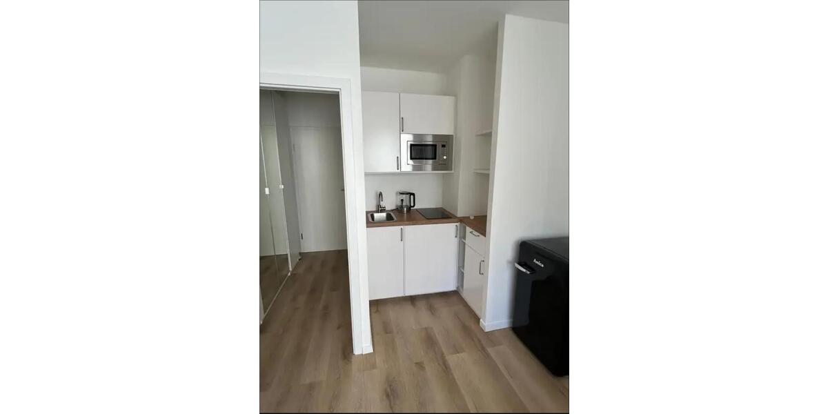 Etagenwohnung Hamburg Winterhude - 1 Zimmer, 25 m&sup2;, 990&euro; | Angebot:25918954