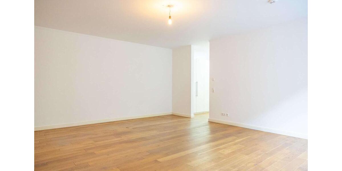 Maisonettenwohnung Hamburg Harburg - 4 Zimmer, 215 m&sup2;, 3.000&euro; | Angebot:24876425