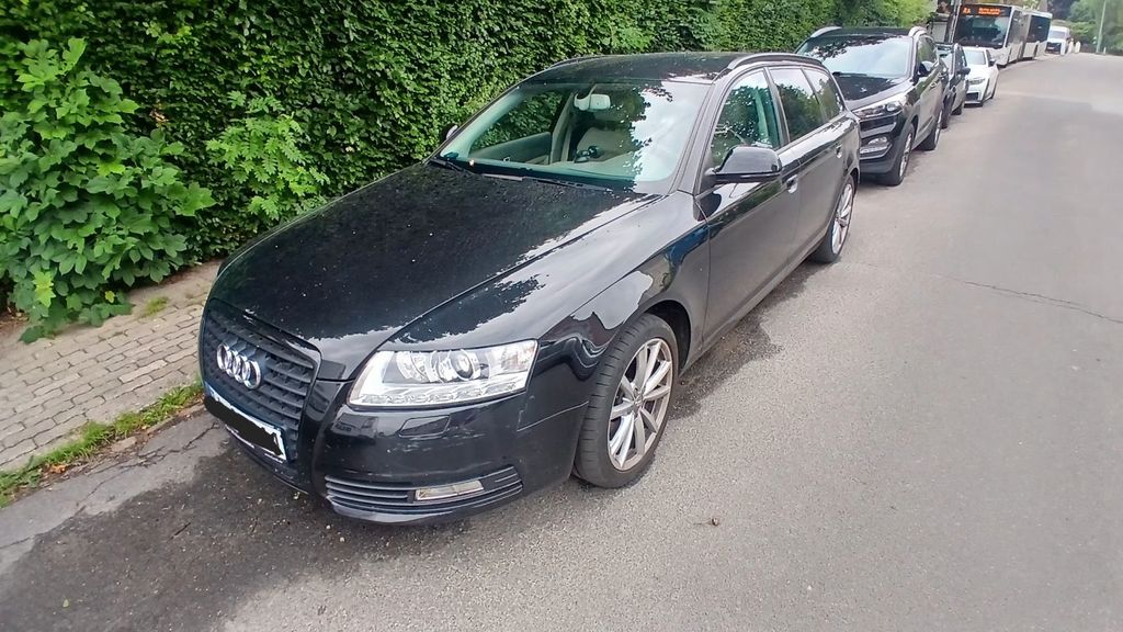 Audi A6 182.000 km 4.600 &euro; Schenefeld 22869