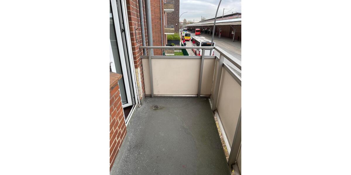 Etagenwohnung Hamburg Harburg - 2.5 Zimmer, 60 m&sup2;, 1.100&euro; | Angebot:26013669