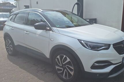 Opel Grandland (X) 134.000 km 12.800 &euro; Hamburg 22547