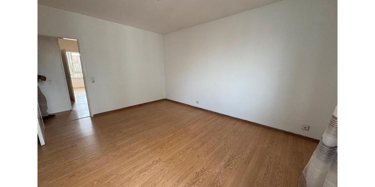 Etagenwohnung Hamburg Wandsbek - 1 Zimmer, 15 m&sup2;, 695&euro; | Angebot:25991728