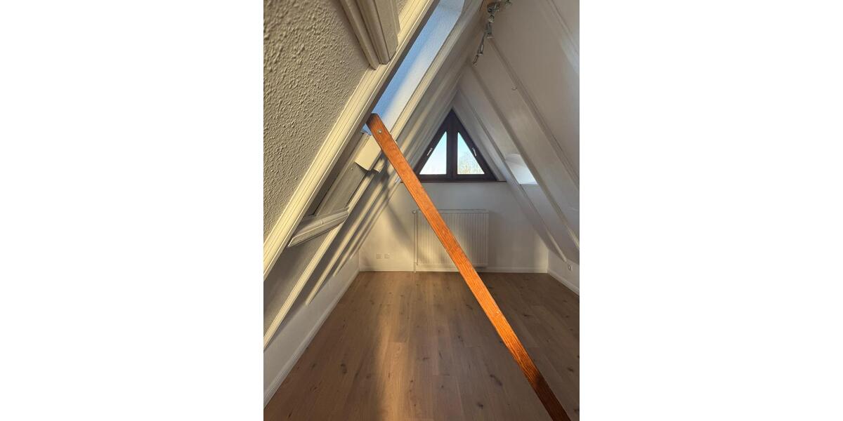 Dachgeschoßwohnung Hamburg Borgfelde - 2 Zimmer, 20 m&sup2;, 750&euro; | Angebot:25332943