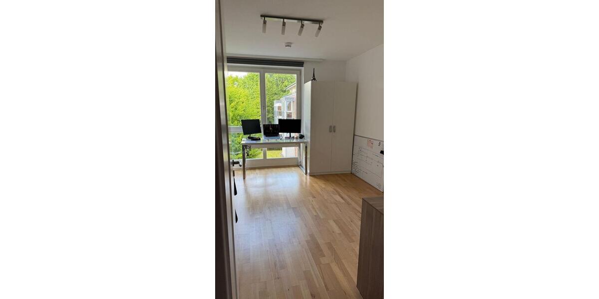 Etagenwohnung Hamburg Altona - 3 Zimmer, 101 m&sup2;, 2.500&euro; | Angebot:26022327