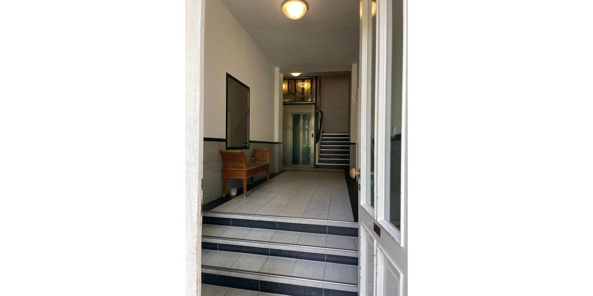 Etagenwohnung Hamburg Uhlenhorst - 2 Zimmer, 79 m&sup2;, 679.000&euro; | Angebot:25238907