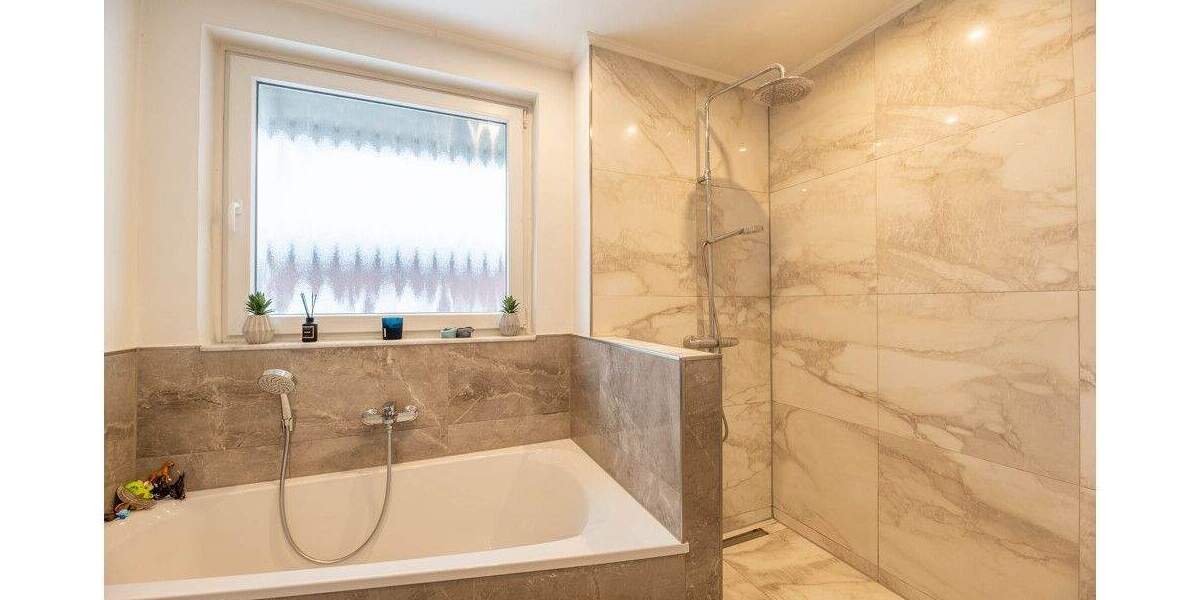 Mehrfamilienhaus, Wohnhaus Uetersen - 8 Zimmer, 165 m&sup2;, 420.000&euro; | Angebot:25687560