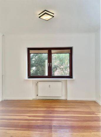 Einfamilienhaus Hamburg Lurup - 7 Zimmer, 170 m&sup2;, 670.000&euro; | Angebot:25797123