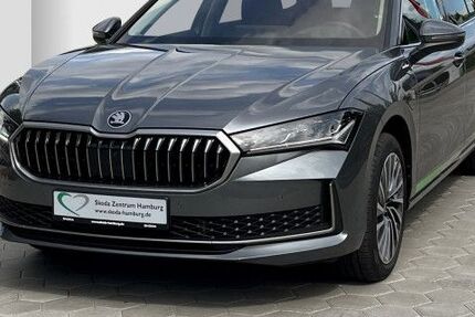 Skoda Superb 12.734 km 44.888 &euro; Hamburg 22303