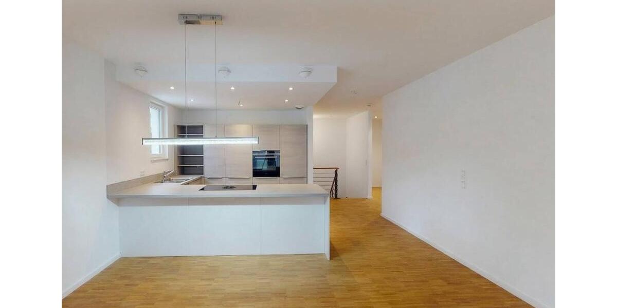 Etagenwohnung Stapelfeld - 3 Zimmer, 139 m&sup2;, 1.850&euro; | Angebot:25891084