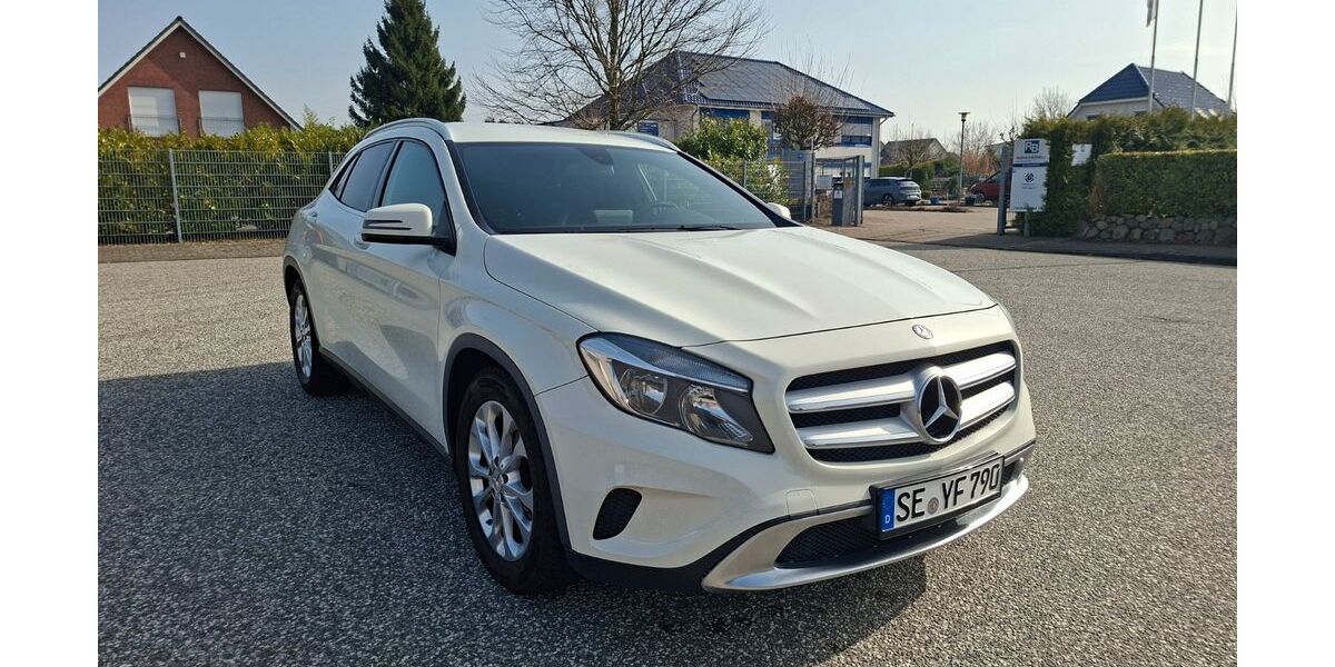 Mercedes-Benz GLA 220 248.000 km 13.900 &euro; Henstedt-Ulzburg 24558