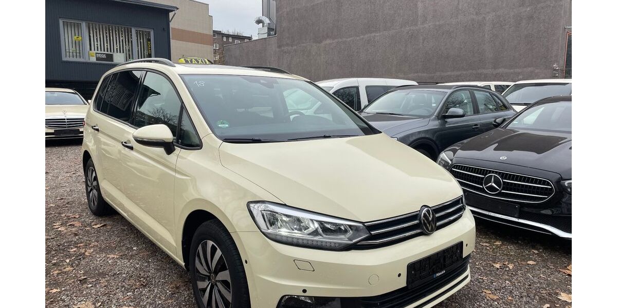 VW Touran 45.215 km 27.500 &euro; Hamburg 20537