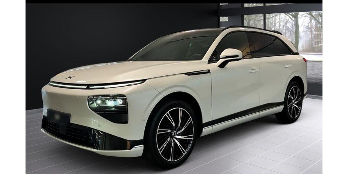 XPeng G9 15.000 km 62.900 &euro; Hamburg 22335