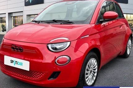 Fiat 500e 11.597 km 20.885 &euro; Hamburg 20537