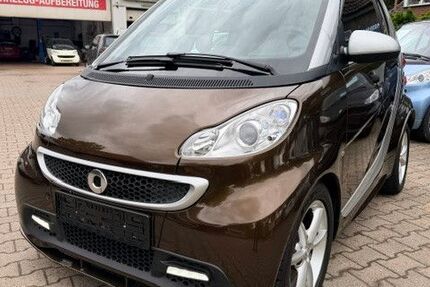 Smart ForTwo 109.309 km 7.690 &euro; Hamburg 22177