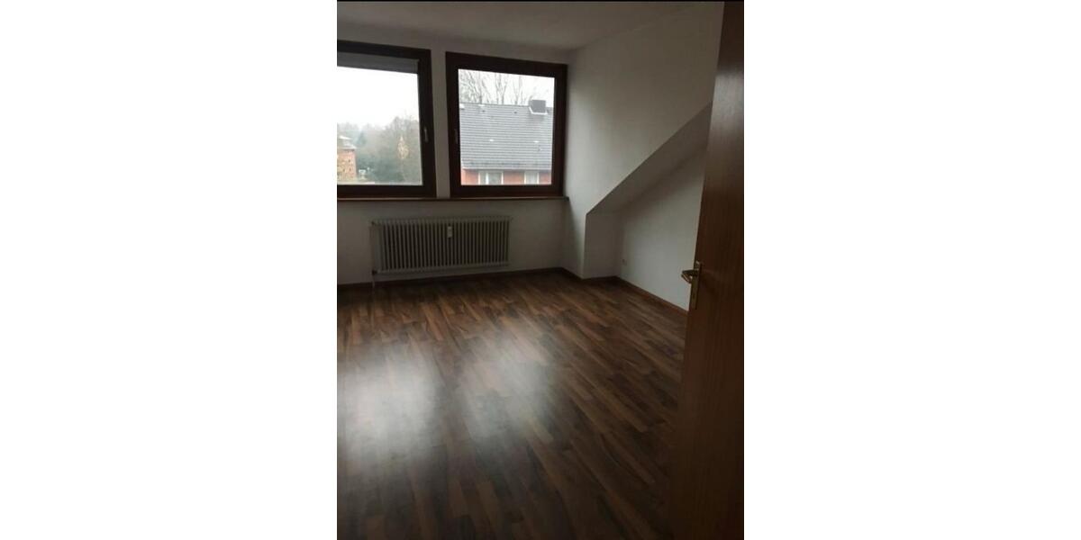 Dachgeschoßwohnung Hamburg Wandsbek - 2 Zimmer, 58 m&sup2;, 1.070&euro; | Angebot:25570017