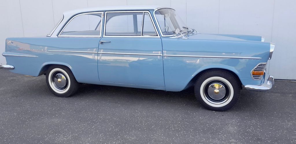Opel Rekord 78.196 km 17.800 &euro; Hamburg 22419