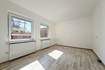 Familienfreundliches EFH mit Garten, Balkon & vielseitigem Souterrain zur Miete - Einfamilienhaus Bad Bramstedt | Angebot:26960572
