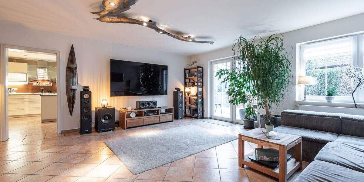 Einfamilienhaus Todendorf - 6 Zimmer, 252 m&sup2;, 749.000&euro; | Angebot:25732274