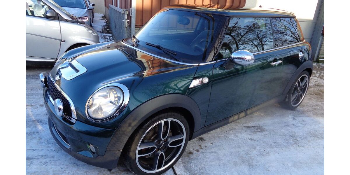 Mini John Cooper Works 205.577 km 12.900 &euro; Hamburg 22399