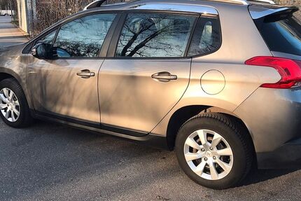 Peugeot 2008 114.000 km 8.900 &euro; Hamburg 22397