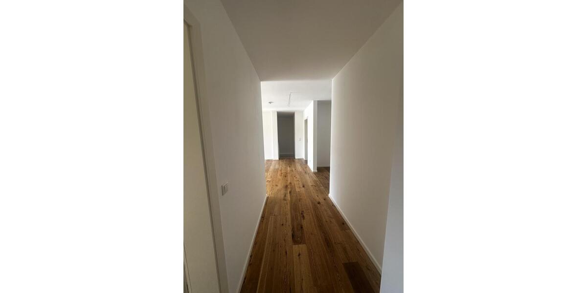 Etagenwohnung Hamburg Wandsbek - 4 Zimmer, 125 m&sup2;, 2.200&euro; | Angebot:24765536