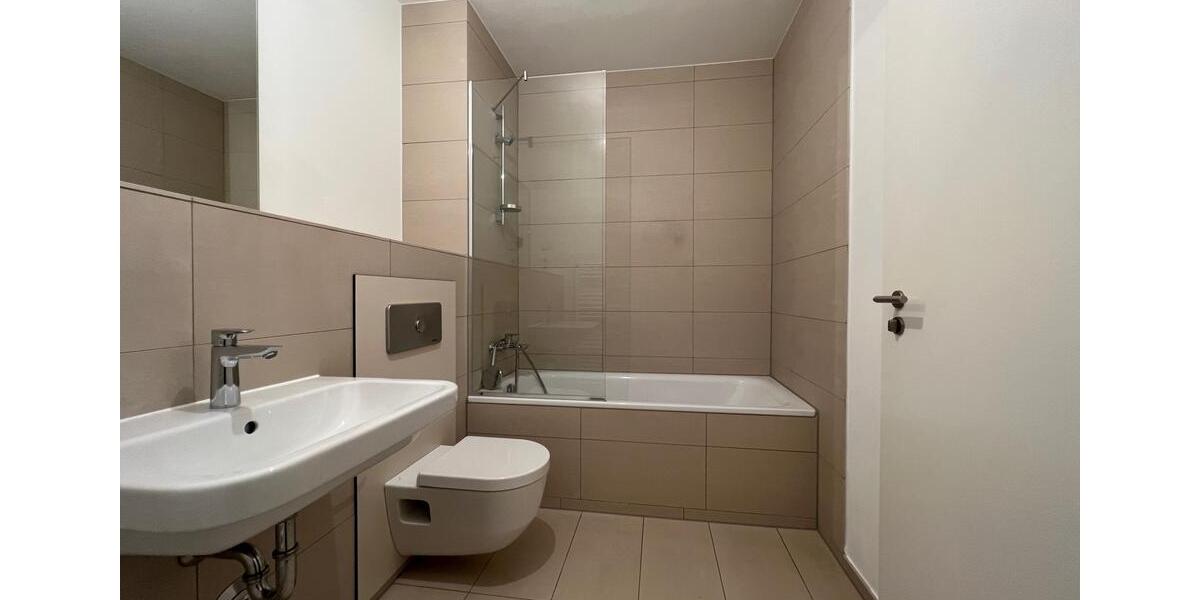 Erdgeschoßwohnung Hamburg Wandsbek - 3 Zimmer, 74 m&sup2;, 1.290&euro; | Angebot:25814001