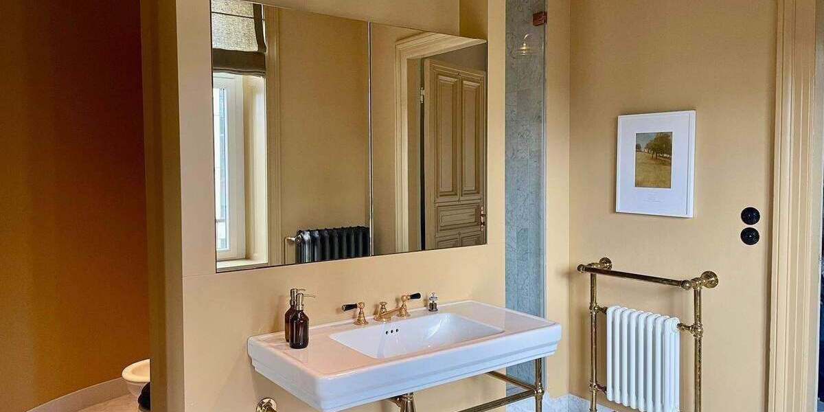 Etagenwohnung Hamburg Rotherbaum - 5 Zimmer, 205 m&sup2;, 5.900&euro; | Angebot:25665870