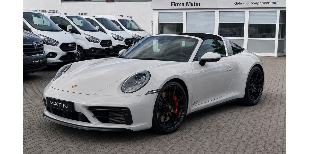 Porsche 992 3.830 km 201.992 &euro; Norderstedt bei Hamburg 22851
