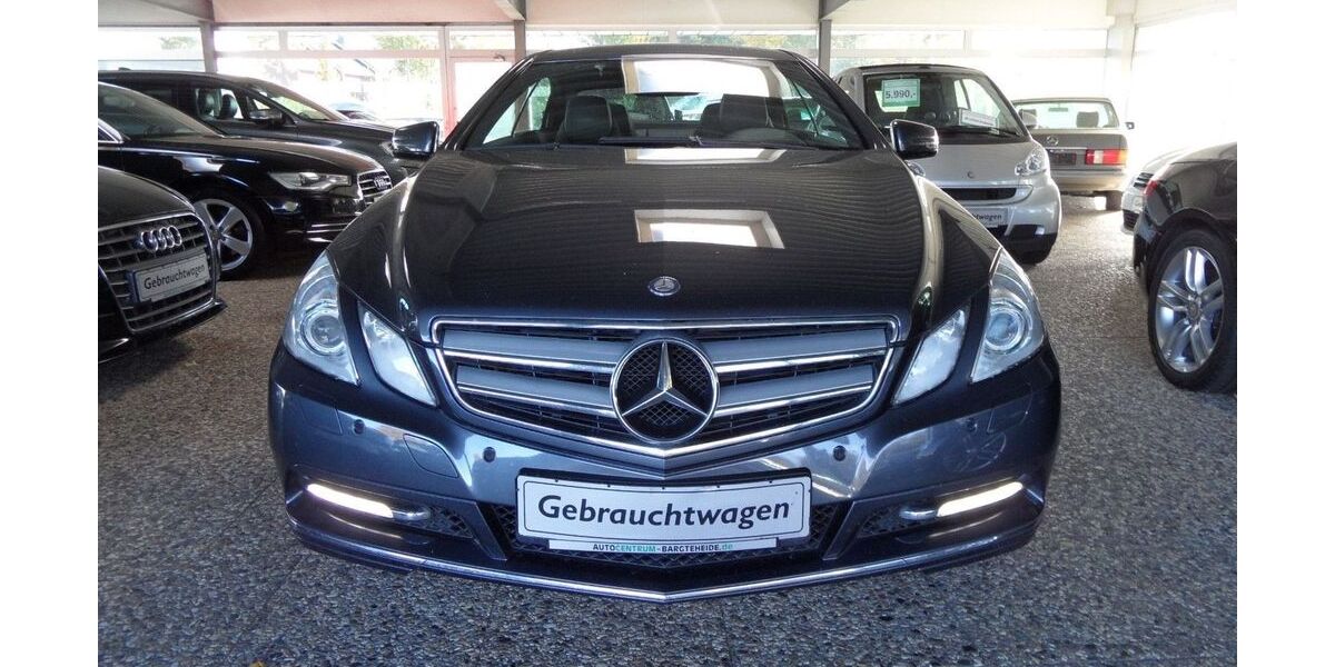 Mercedes-Benz E 200 150.000 km 12.590 &euro; Bargteheide bei Hamburg 22941