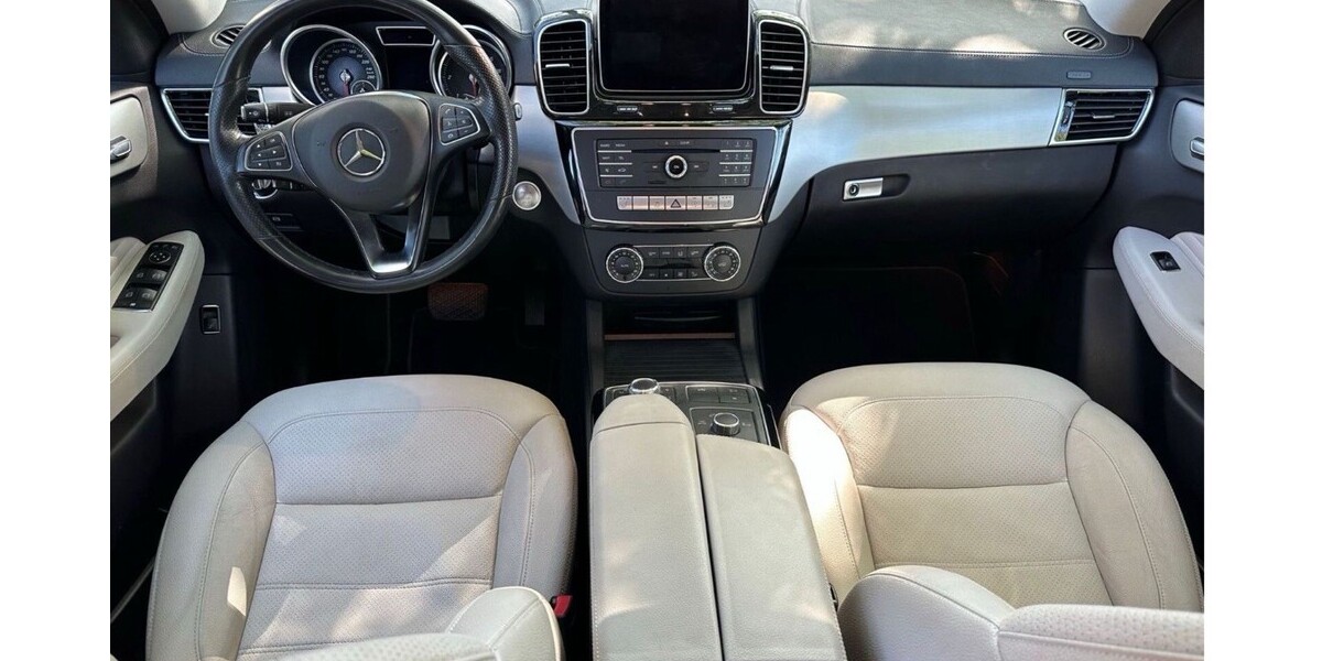 Mercedes-Benz GLE 139.653 km 33.900 &euro; Hamburg 20038