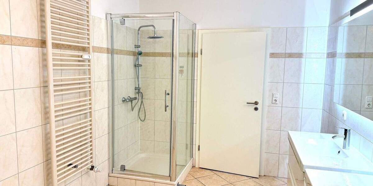 Etagenwohnung Bad Bramstedt - 3 Zimmer, 115 m&sup2;, 1.100&euro; | Angebot:25738797