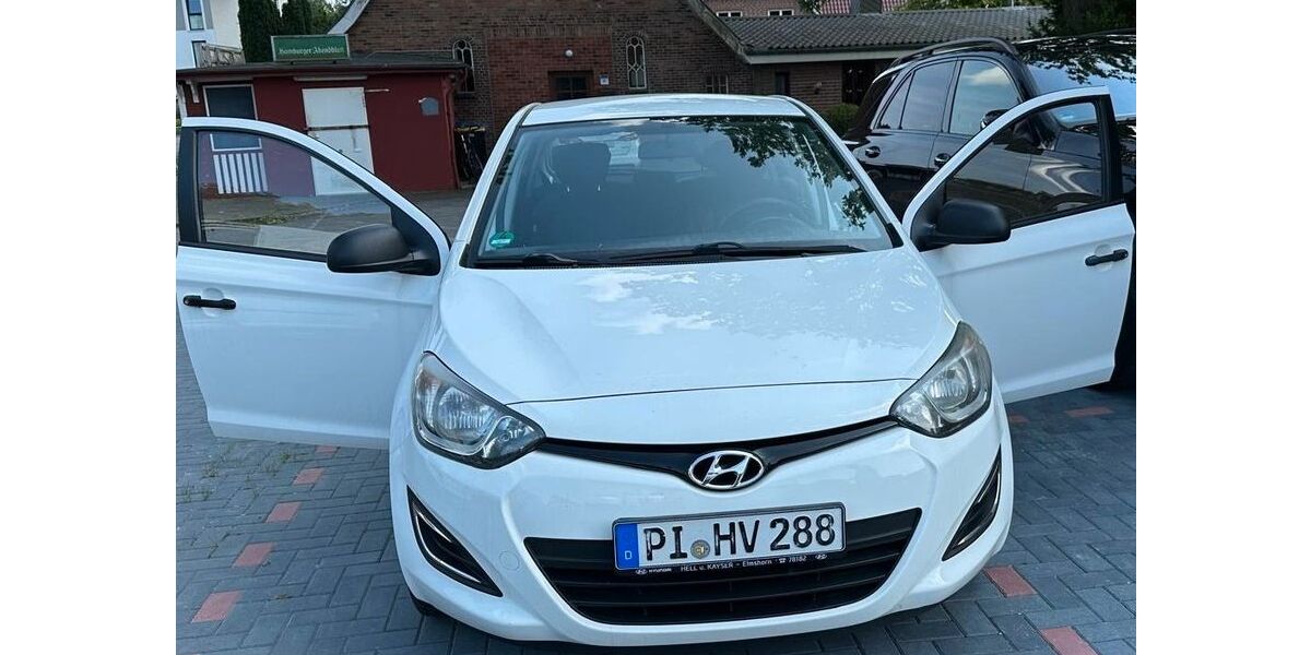 Hyundai i20 197.696 km 2.500 &euro; Barmstedt 25355