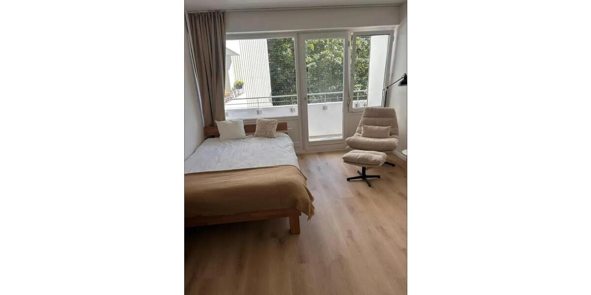 Etagenwohnung Hamburg Winterhude - 1 Zimmer, 25 m&sup2;, 990&euro; | Angebot:25918954