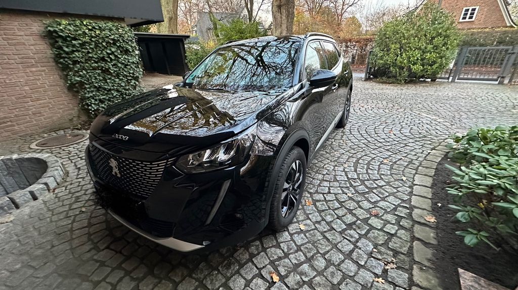 Peugeot 2008 22.500 km 19.250 &euro; Hamburg 21037