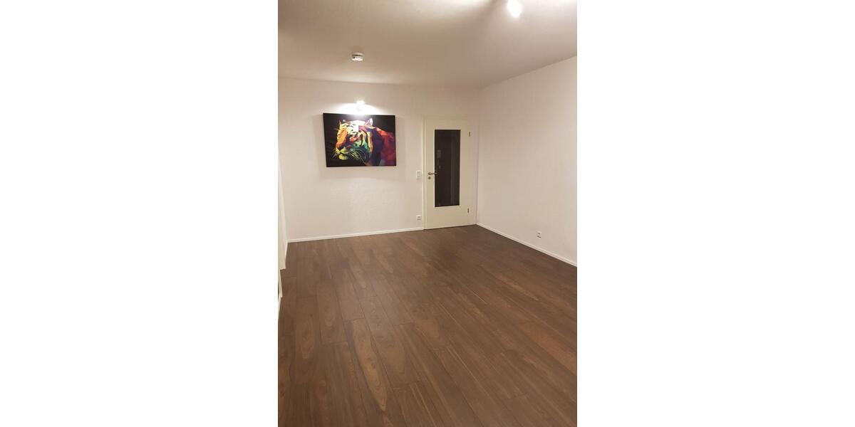 Etagenwohnung Pinneberg - 3 Zimmer, 66 m&sup2;, 950&euro; | Angebot:25637150