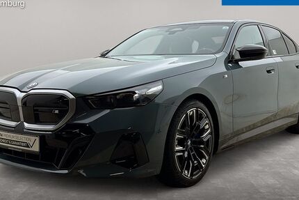 BMW i5 15.944 km 73.903 &euro; Barsbüttel bei Hamburg 22885