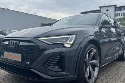 Audi SQ8 e-tron 48.034 km 59.950 &euro; Hamburg 22047