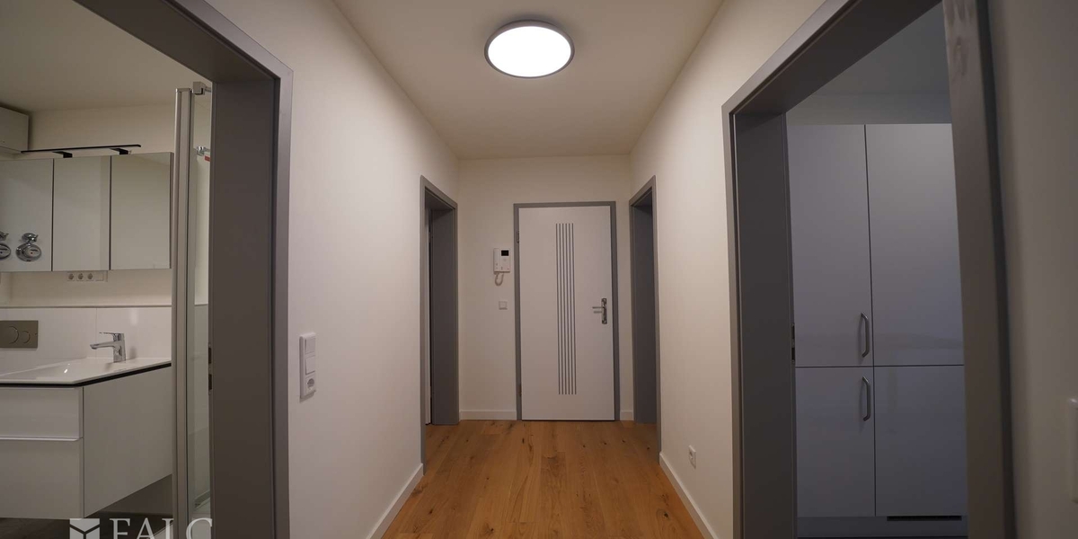 Energieeffizienter Neubau mit 3 Wohneinheiten und Business-Suite - Mehrfamilienhaus, Wohnhaus Hamburg Deutschland - Hamburg - Wandsbek | Angebot:24606235