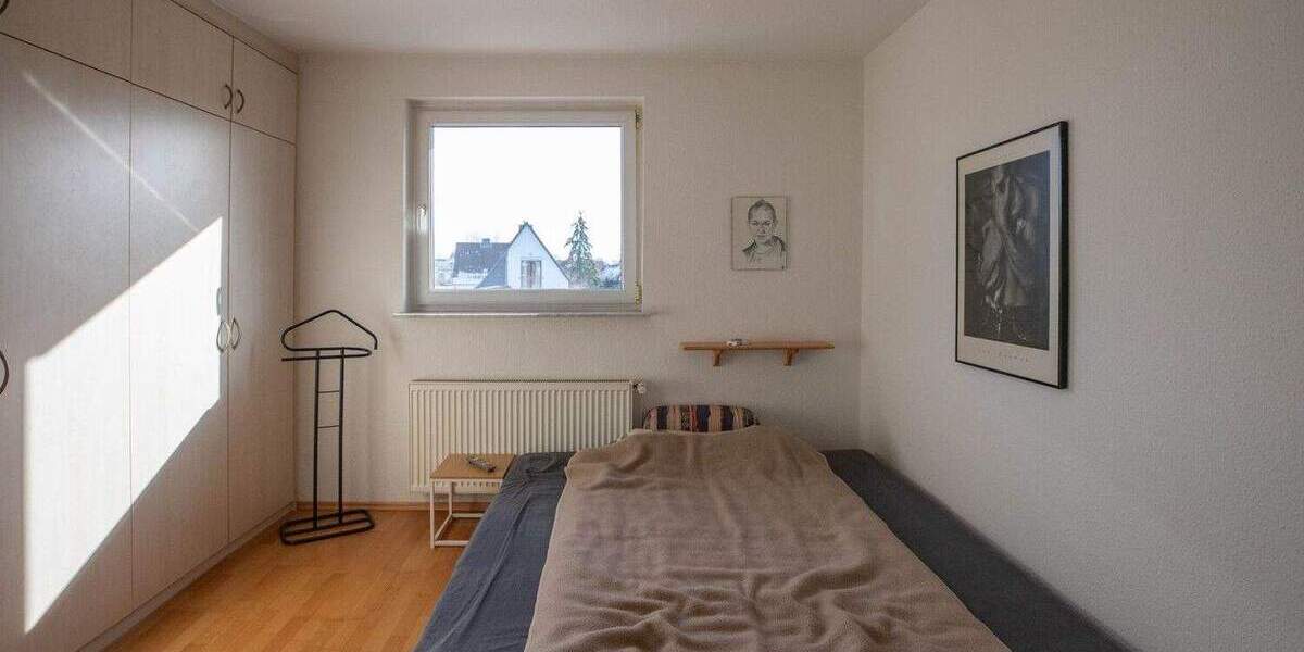 Reihenmittelhaus Uetersen - 5 Zimmer, 121 m&sup2;, 299.000&euro; | Angebot:25663037